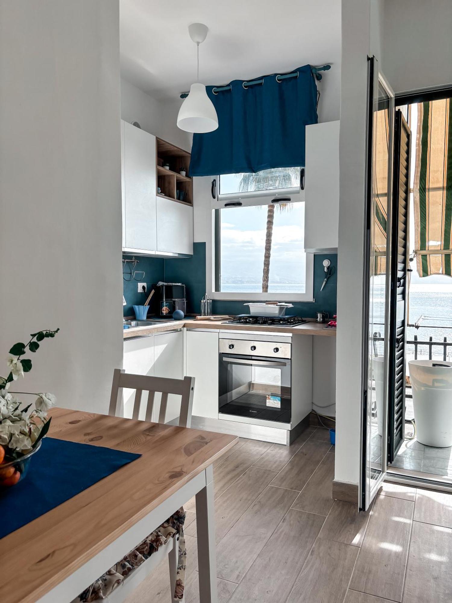 Bilocale Affacciato Sullo Stretto Appartement Messina Buitenkant foto